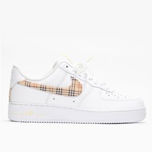 Nike Air Force 1 Custom Burberry